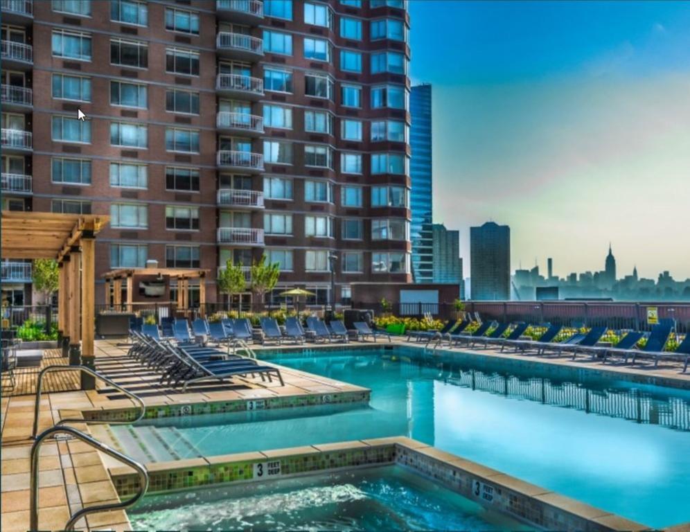 Bluebird Suites Near Newport Centre Jersey City Zewnętrze zdjęcie