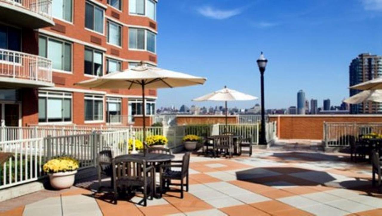Bluebird Suites Near Newport Centre Jersey City Zewnętrze zdjęcie